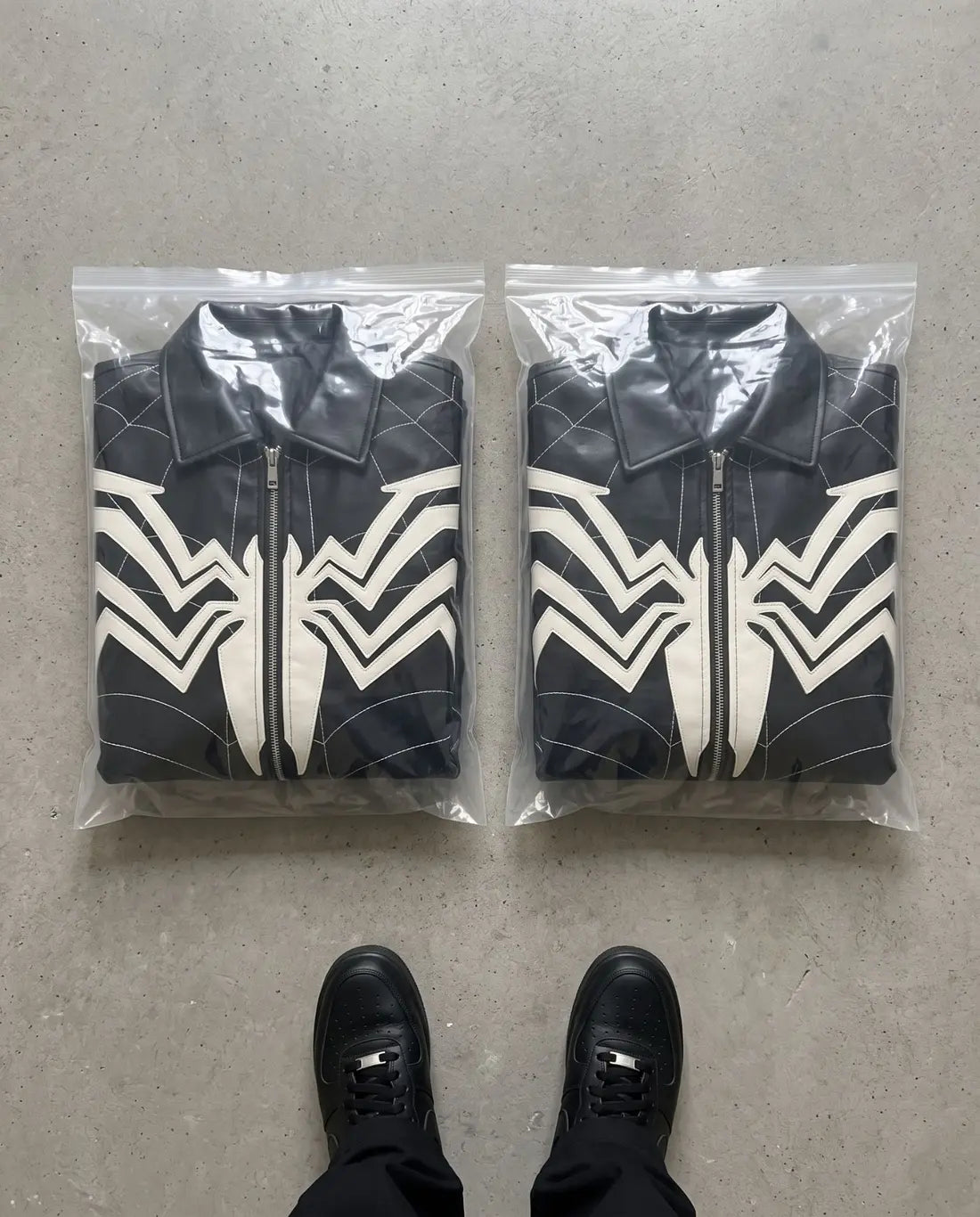 Twin up: two jackets, two bags.